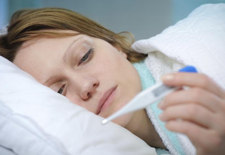 Σταθερή η πορεία του κορονοϊού – Ανησυχία για τη γρίπη