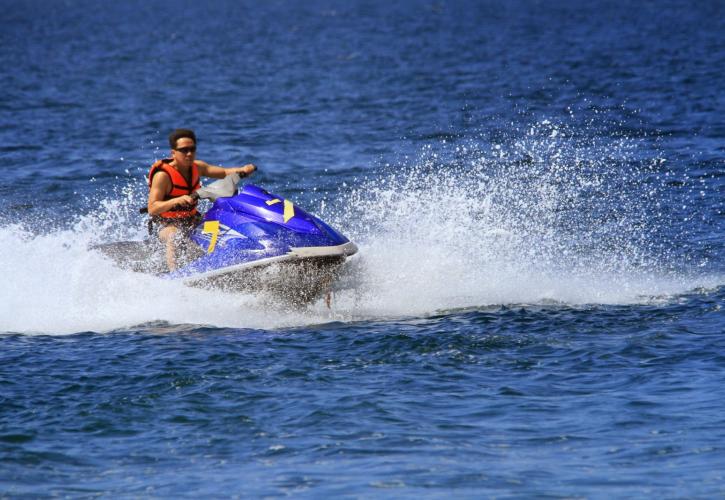 Το τζετ σκι νέο μέσο για να μπαίνουν πλούσιοι μετανάστες στην ΕΕ