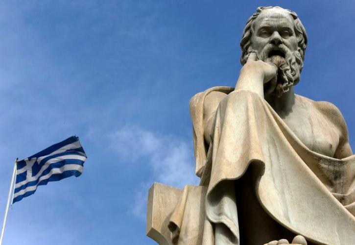 «Με το ένα πόδι στο Μνημόνιο», η μεταμνημονιακή Ελλάδα