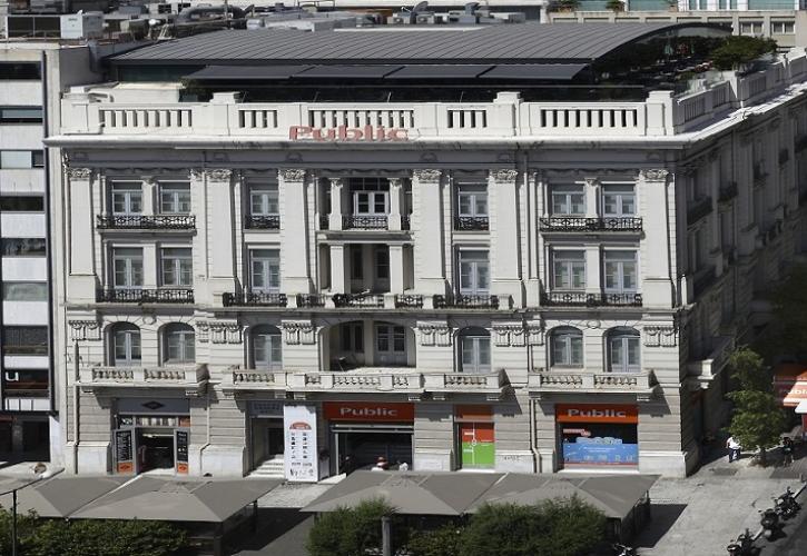 Public - Vodafone: Εγκαίνια της νέας συνεργασίας από το Public Συντάγματος 