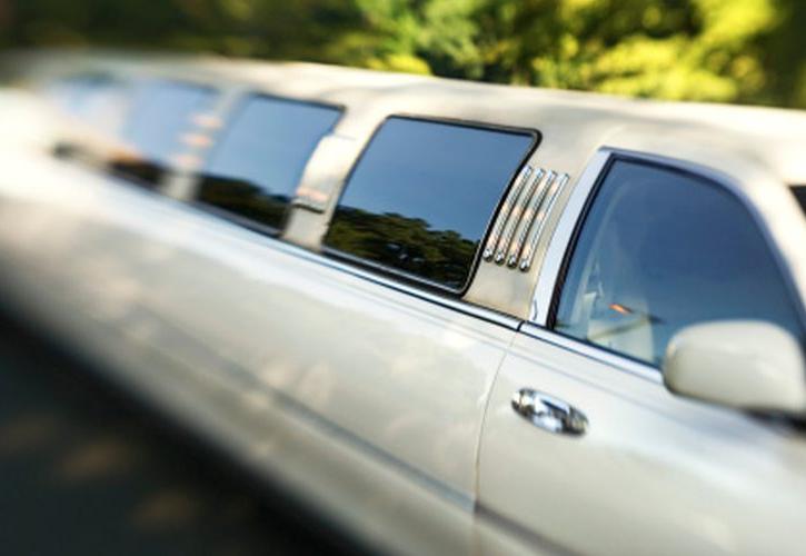 Ο Πούτιν κερδίζει τον Τραμπ στις... λιμουζίνες