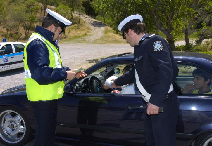 Θεσσαλονίκη: Η τροχαία έκοψε 815 κλήσεις την παραμονή της Πρωτοχρονιάς