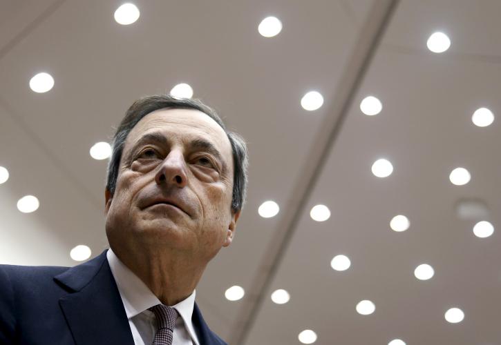 Με το χέρι στη σκανδάλη ο Draghi