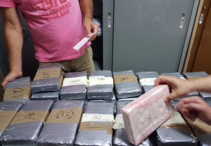 Νίγηρας: Σχεδόν 200 κιλά κοκαΐνης στο υπηρεσιακό αυτοκίνητο δημάρχου