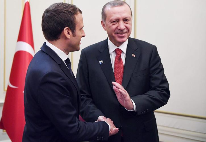 Ο Ερντογάν συγχαίρει τον Μακρόν για την εκλογική του νίκη