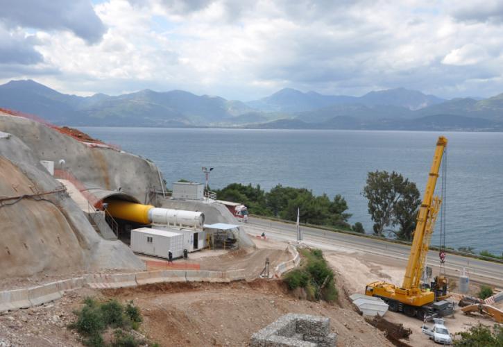 Μαχαίρι 40% στις πιστώσεις για δημόσιες επενδύσεις