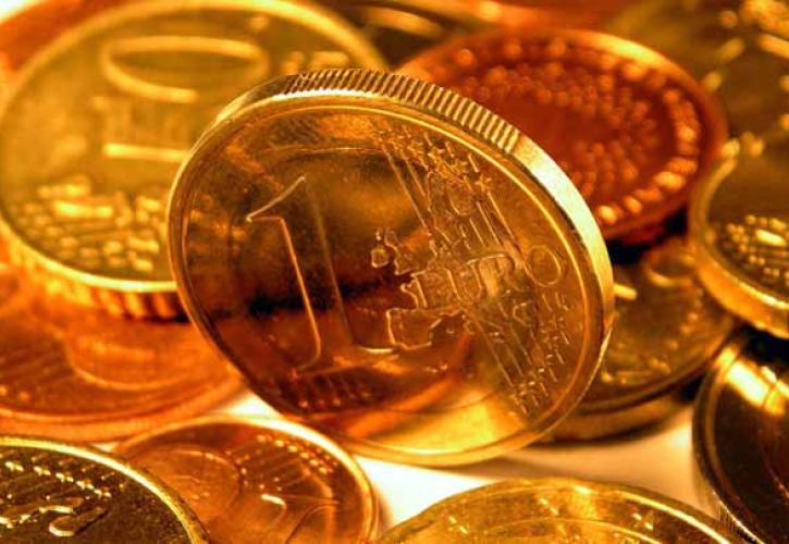 Ο αποκλεισμός του ευρωσκεπτικιστή Σαβόνα «ανεβάζει» τις αγορές