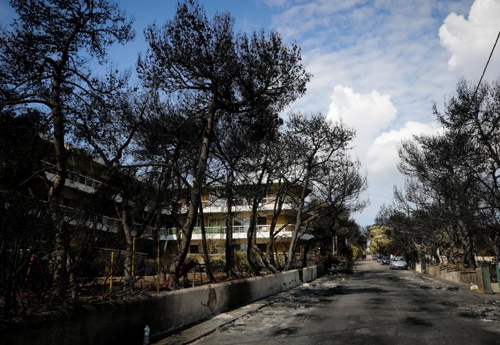Ανασφάλιστο το 97% των Ελλήνων για φυσικές καταστροφές - Τα hot περίπτερα της ΔΕΘ - Η καμπάνα στην Credit Agricole