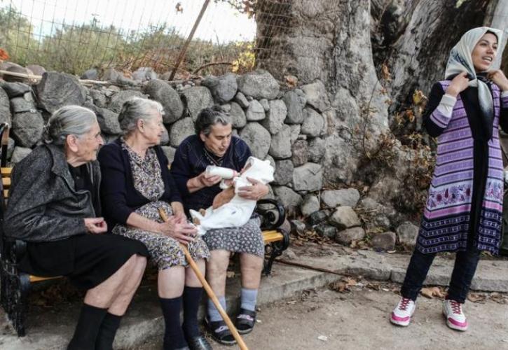 Εφιάλτης το δημογραφικό: Η Ελλάδα κινδυνεύει να γίνει το μικρότερο τμήμα της ΕΕ