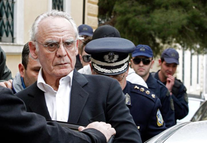 200.000 ευρώ από το Δημόσιο διεκδικεί ο Τσοχατζόπουλος