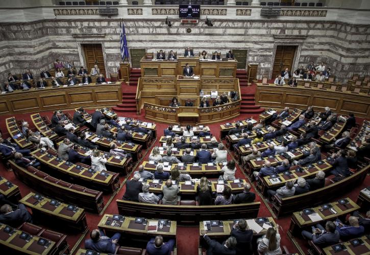 Έτοιμο το πολυνομοσχέδιο με τα προαπαιτούμενα – Τι προβλέπει