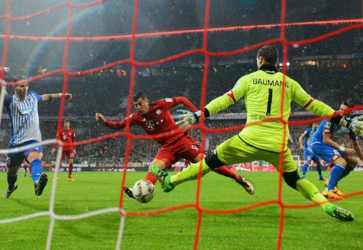 Η Bild βάζει βίντεο με γκολ στο χαρτί της εφημερίδας!