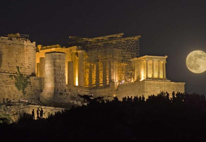 Αυγουστιάτικη πανσέληνος: Ελεύθερη είσοδος σε μνημεία, μουσεία και αρχαιολογικούς χώρους