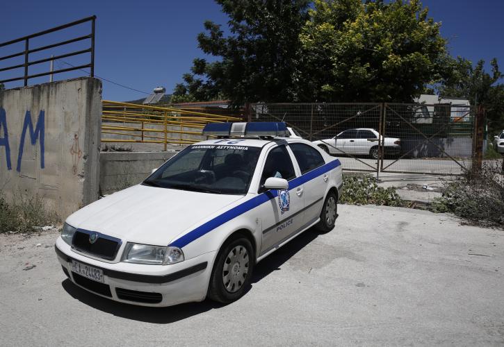 Κοζάνη: Εξαρθρώθηκε σπείρα που έκλεβε μπαταρίες και πετρέλαιο από αυτοκίνητα