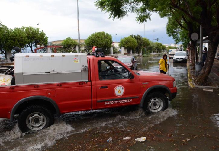 Πυρκαγιά στον Άγ. Θωμά Ηρακλείου Κρήτης (upd)