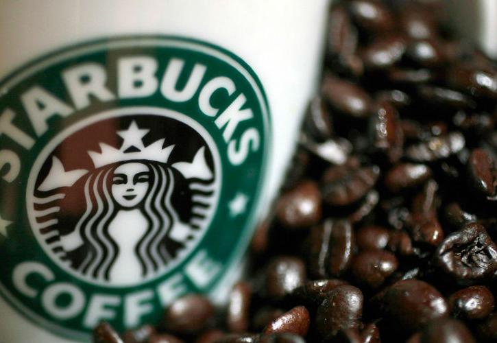 Starbucks: Άνω των προσδοκιών τα αποτελέσματα τριμήνου καθώς αυξήθηκε η κατανάλωση στα καταστήματα της