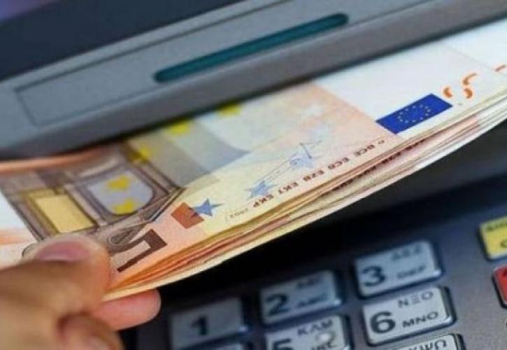 Με «κίτρινη» κάρτα η χαλάρωση των capital controls