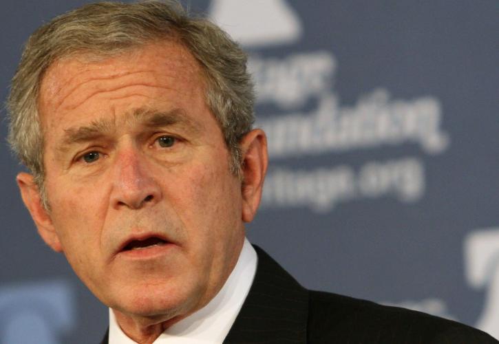 Ο Μπους παρομοίασε τους Αμερικανούς εξτρεμιστές με ξένους τρομοκράτες