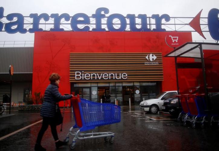Διαψεύδει η Carrefour συζητήσεις για συγχώνευση με την Casino