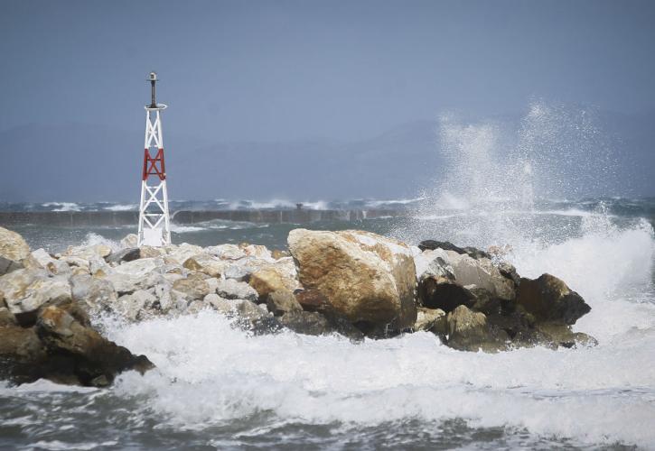 Χαλάει ο καιρός με καταιγίδες, χαλαζοπτώσεις και ισχυρούς ανέμους - Ποιες περιοχές θα επηρεαστούν