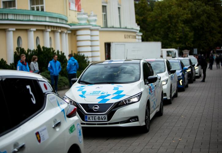 Nissan: Με έξι Leaf στον φετινό Electric Marathon (pics)