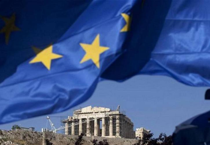 Spiegel: Πιθανό ένα τέταρτο πρόγραμμα για την Ελλάδα