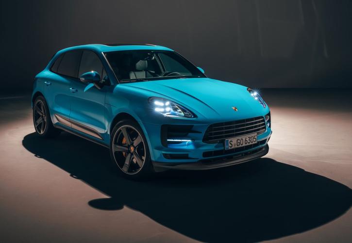 Στο Παρίσι η αποκάλυψη για τη νέα Porsche Macan! (vid)