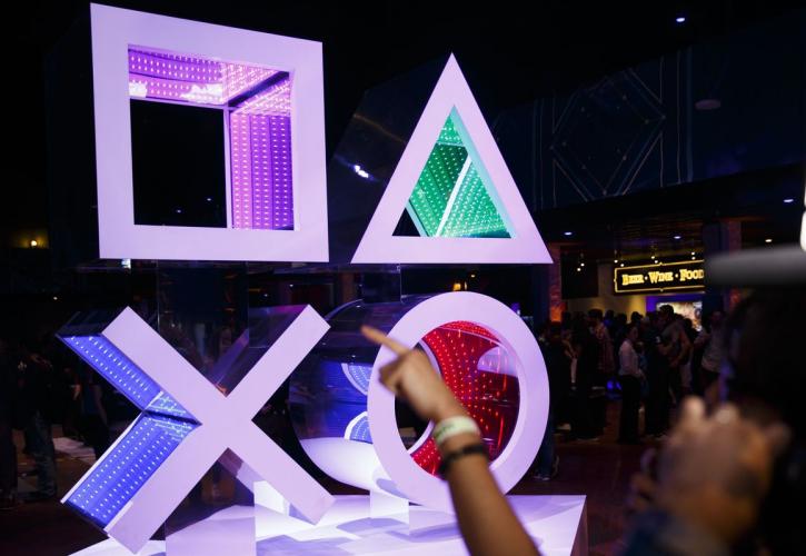 Sony: Απολύσεις 900 εργαζομένων από το τμήμα PlayStation