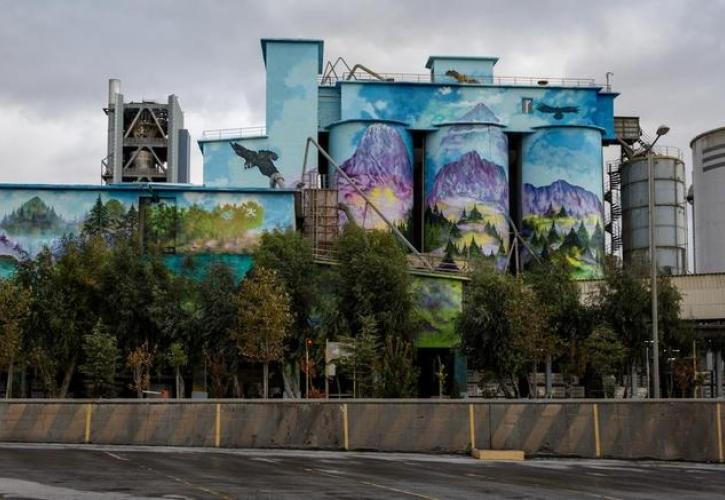 Πώς θα φύγει η Τιτάν: Το σχέδιο της αποχώρησης βήμα-βήμα