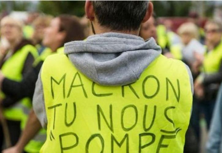 Διαδηλώσεις κατά της αύξησης της τιμής των καυσίμων στη Γαλλία - Μια γυναίκα νεκρή