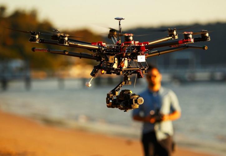 Εθνική στρατηγική για παραγωγή και χρήση drones χαράσσει η Ελλάδα