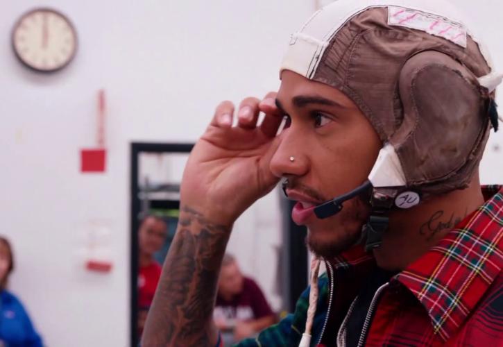 O Λιούις Χάμιλτον ονειρεύεται να ταξιδέψει στο διάστημα