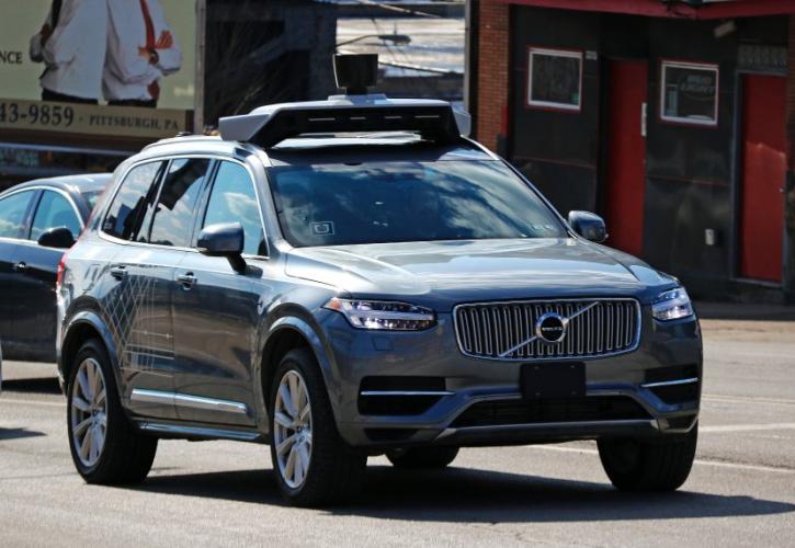 Πράσινο φως και πάλι για τα αυτόνομα οχήματα της Uber