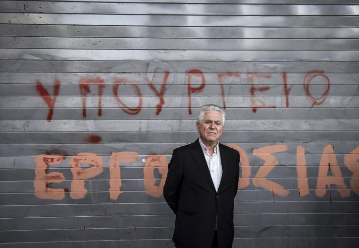 Υπ. Εργασίας: Κατευθυντήριες οδηγίες για συνταξιοδοτικά ζητήματα ειδικών κατηγοριών