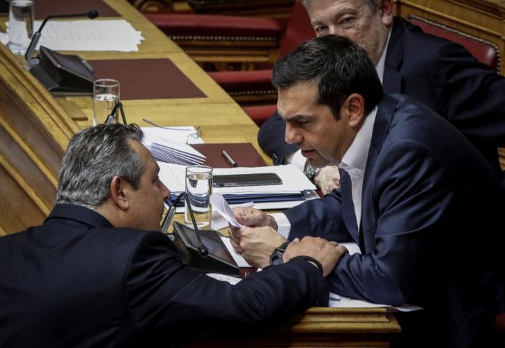 Η «αριθμητική» για την ψήφο εμπιστοσύνης μετά το «διαζύγιο» Τσίπρα - Καμμένου 