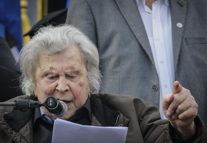 Δημοψήφισμα για το Σκοπιανό προτείνει ο Μίκης Θεοδωράκης