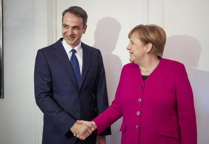 Μητσοτάκης σε Μέρκελ: Η Συμφωνία των Πρεσπών δημιουργεί νέα προβλήματα