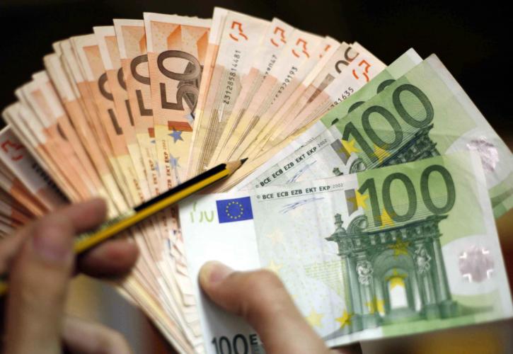 EKT: Αυξήθηκαν τα πλαστά χαρτονομίσματα το 2017