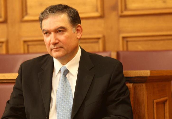 Η φωτιά της ΕΛΣΤΑΤ σιγοκαίει για το Μαξίμου