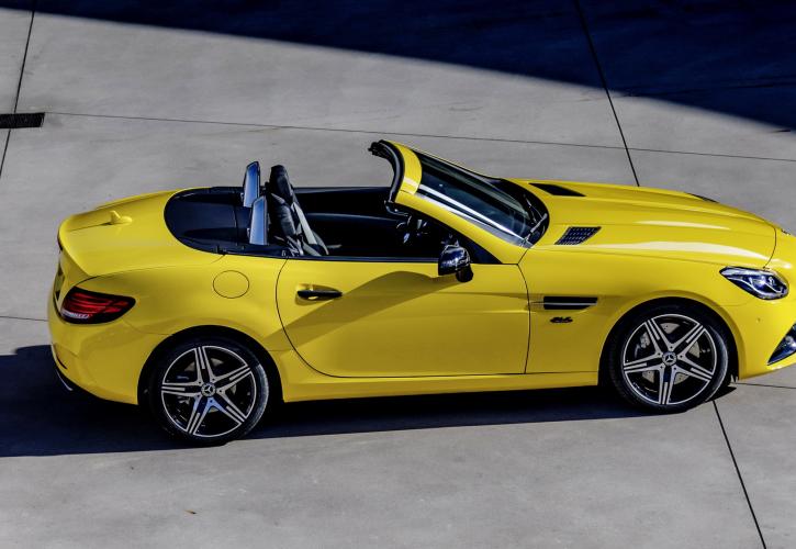 Τέλος εποχής για την διαχρονική Mercedes-Benz SLC!