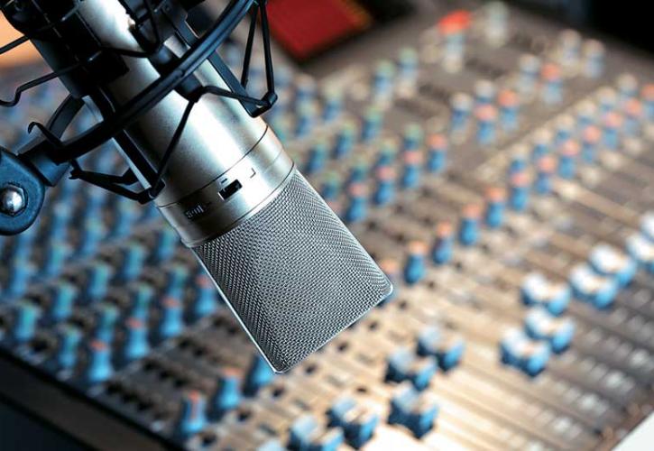 Ρωσικό δικαστήριο επέβαλε στο Radio Liberty πρόστιμο σχεδόν 200.000 δολαρίων για «ψευδείς» ειδήσεις