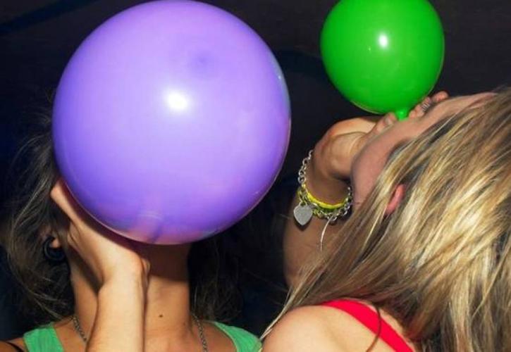 Στα «δίκτυα» της ΑΑΔΕ 55.400 φιάλες «αερίου γέλιου» στην Κέρκυρα
