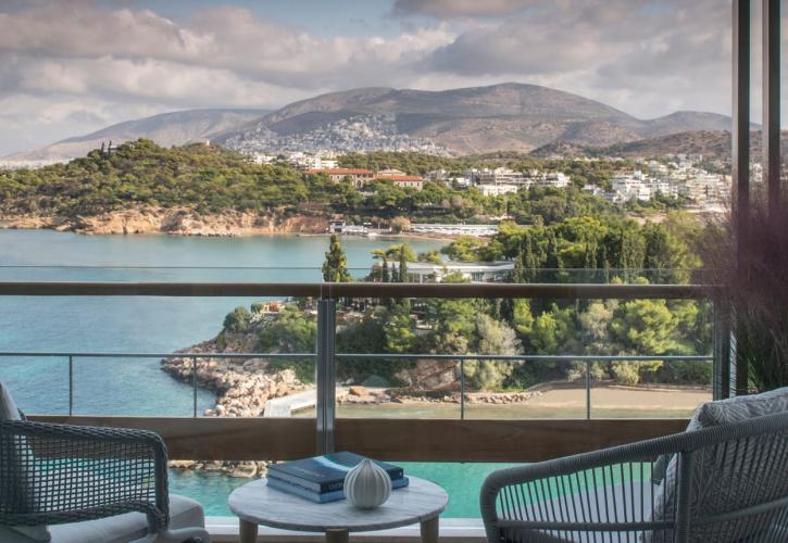 Άνοιξε ο νέος Αστέρας Βουλιαγμένης (pics)