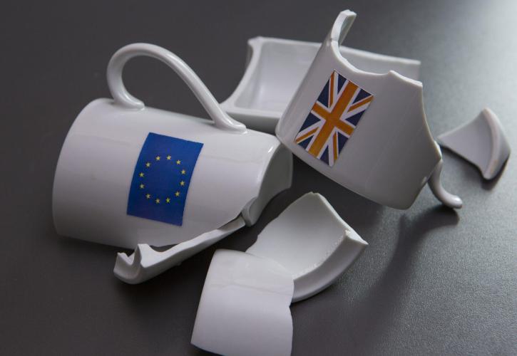 Brexit: Αγωνιούν οι γερμανικές επιχειρήσεις - Βρίσκονται στο «σκοτάδι»