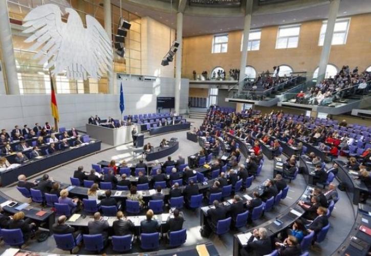 Γερμανία: Εγκρίθηκε από την Bundestag το «φρένο έκτακτης ανάγκης» για την πανδημία