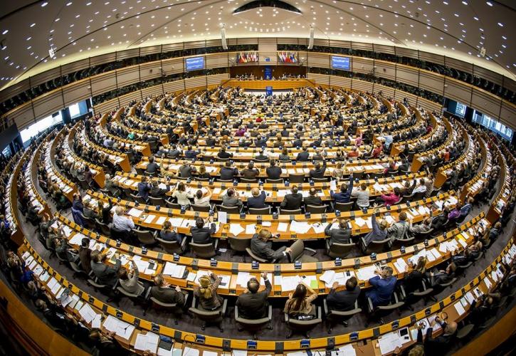 Ευρωκοινοβούλιο: Στηρίζει τον «πράσινο» χαρακτήρα των επενδύσεων στο φυσικό αέριο και την πυρηνική ενέργεια