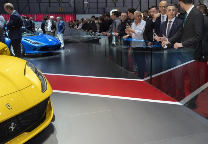 Θρίαμβος των Social Media στο Σαλόνι Αυτοκινήτου της Γενεύης