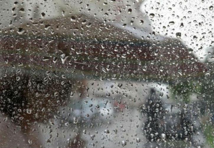 Καιρός: Βροχές και καταιγίδες σε όλη τη χώρα