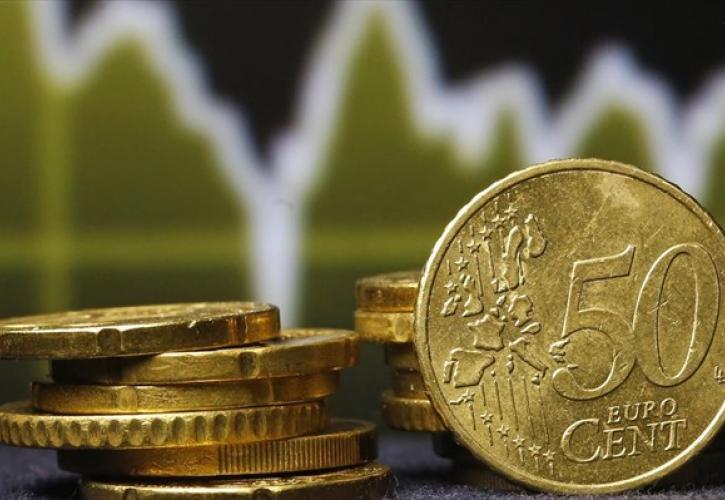«Ανάσα» για το Ευρώ μετά το «χτύπημα» της ΕΚΤ