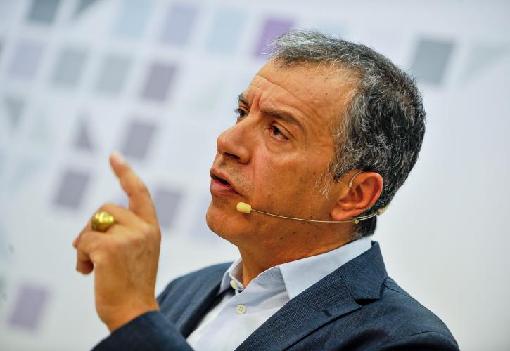 Θεοδωράκης: Δεν είμαστε ρεζέρβες του Τσίπρα